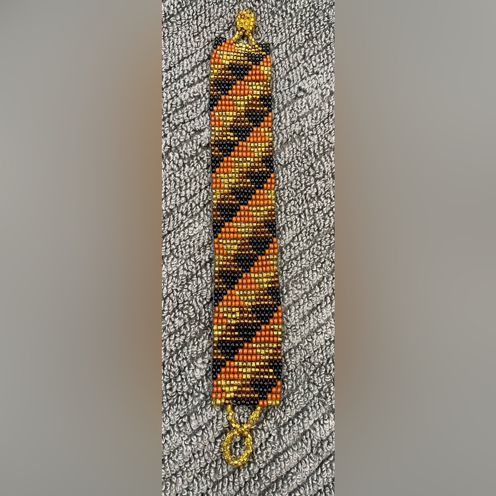 HAND BEADED BRACELET